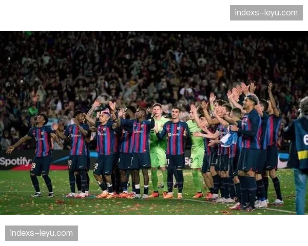 马竞防守韧性十足，高强度拼抢打乱巴萨传控体系